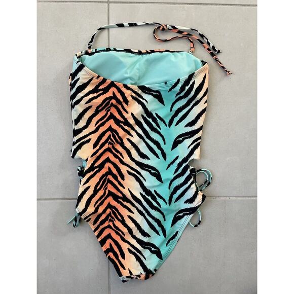 Sugar Beach Swim One Piece Swimsuit Animal Print Swimwear - Picture 6 of 9